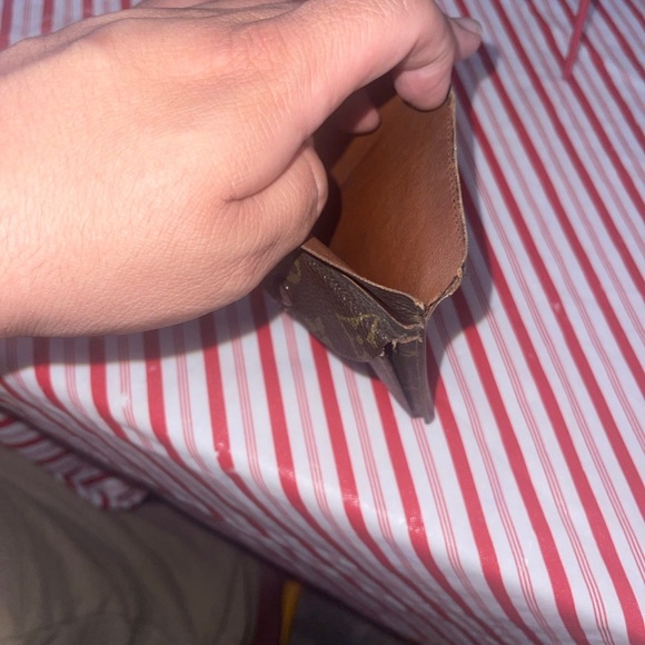 Vintage Louis Vuitton Monogram bilfold wallet - Picture 9 of 13